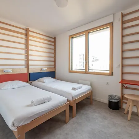 Albergue Ucpa Sport Station