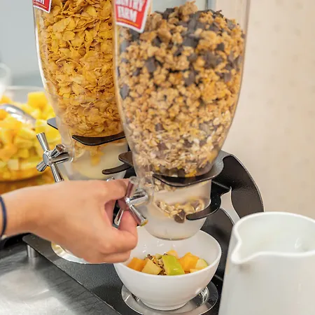 Ucpa Sport Station *