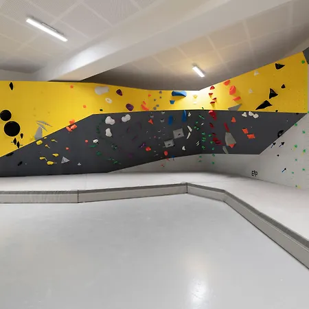 Ucpa Sport Station * باريس